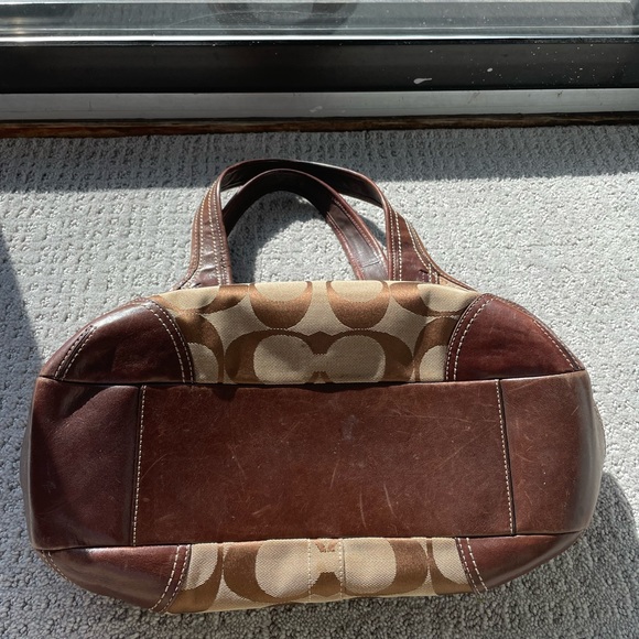Coach Signature Ergo Shoulder Bag Tan & Brown from 2008 - Picture 5 of 6